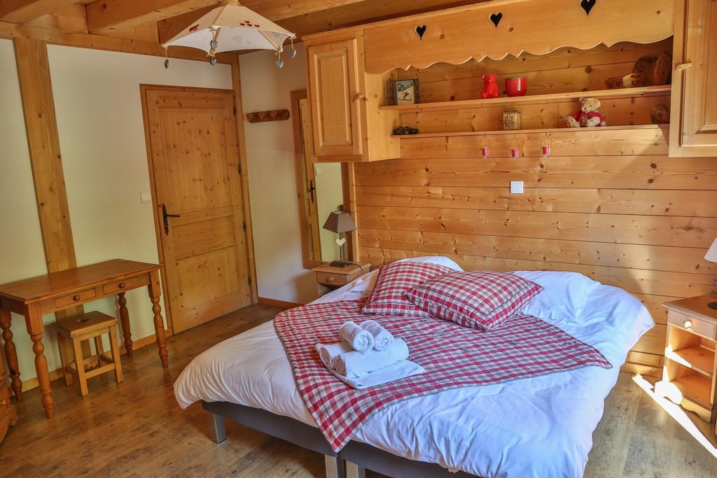 Bed And Breakfast Chalet Manava Морзин Экстерьер фото
